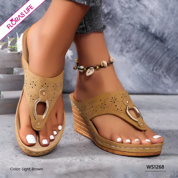 RIVIERA GLOW WOMEN'S SANDAL